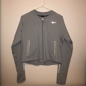 Nike cropped running zip up
